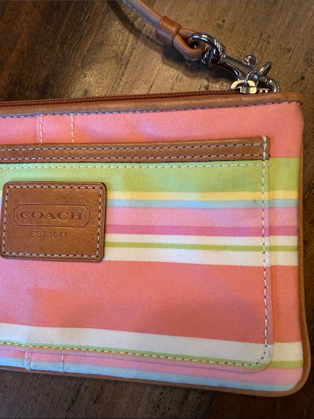 Coach Signature Hampton Stripped Wrislet. Barely used, minimal signs of wear - Picture 3 of 9